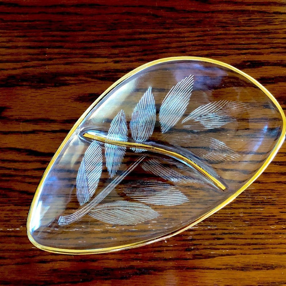 Vintage 1950-60’s Cut Glass Gold Trim Relish/Appetizer Serving Dish